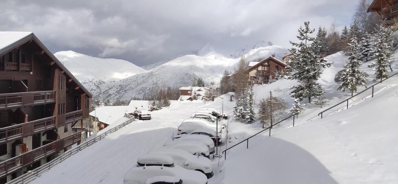T2 Meuble Tourisme 3 Etoiles, Pied Des Pistes-Parking Prive Avec Balcon Et Superbe Vue Les Deux Alpes Exterior foto